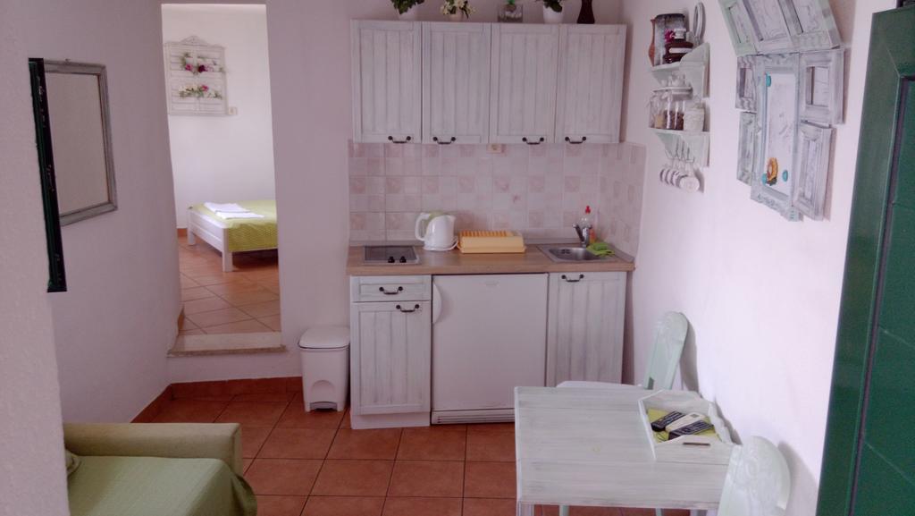 Apartments Ivica Mateljak บริสท์ ภายนอก รูปภาพ